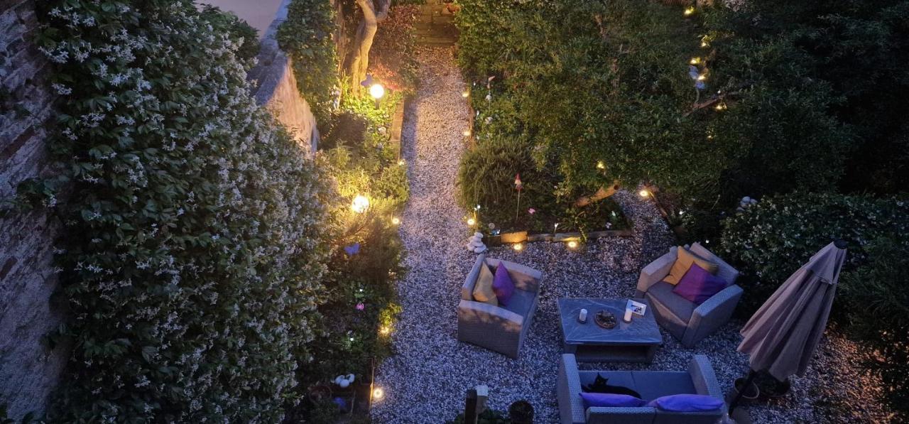 Monica Appartamento Con Giardino Al Ponte Vecchio Firenze Eksteriør bilde